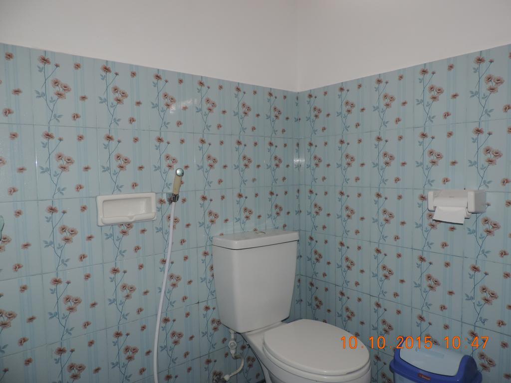 Yaya Bungalows Blue Coral ギリ島 部屋 写真